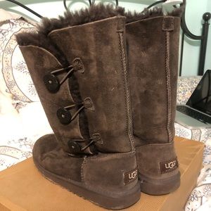Kid size 4 Bailey Button Ugg Boots